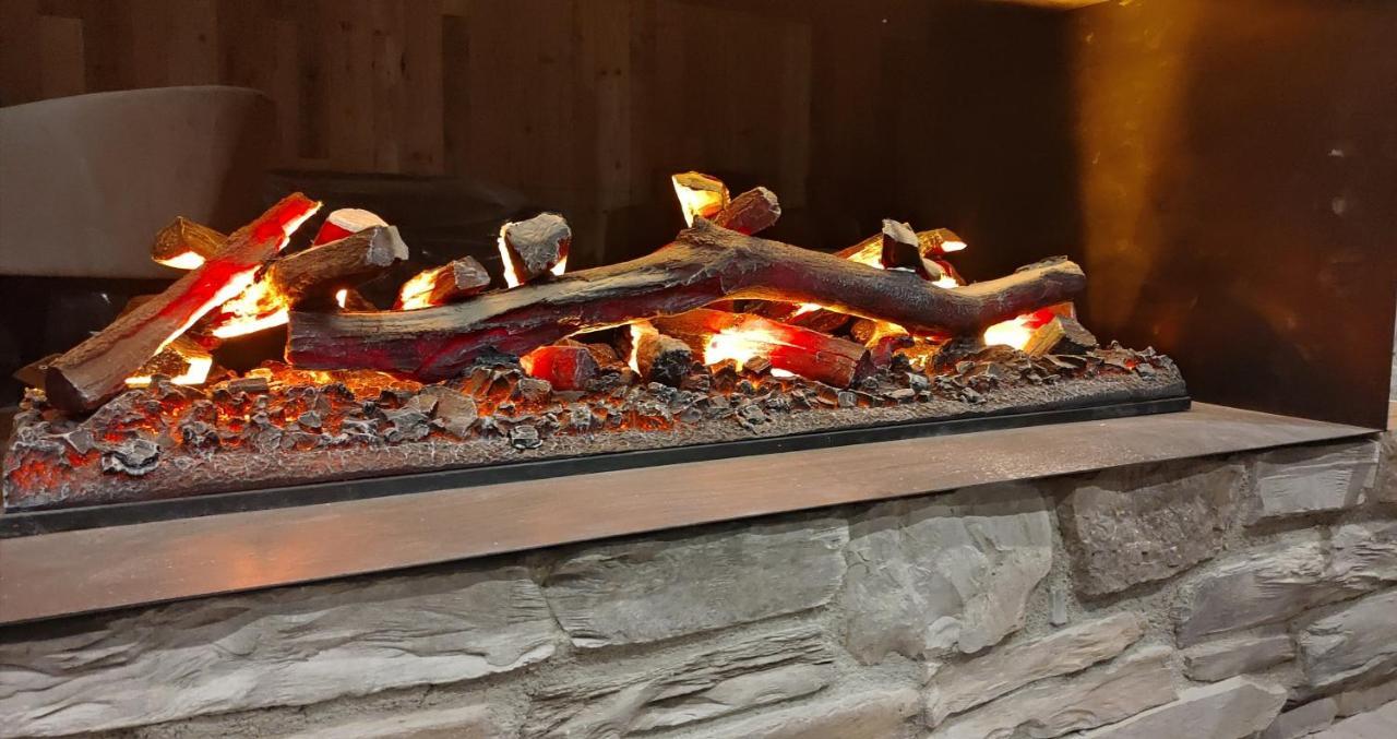 Garni Al Silvestri Vei Hotel Livigno Bagian luar foto