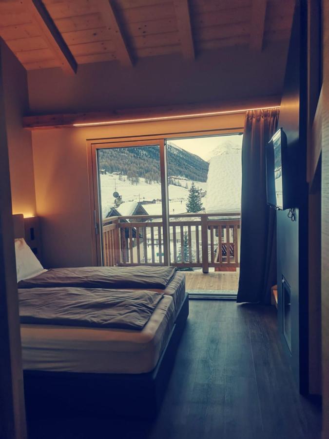 Garni Al Silvestri Vei Hotel Livigno Bagian luar foto