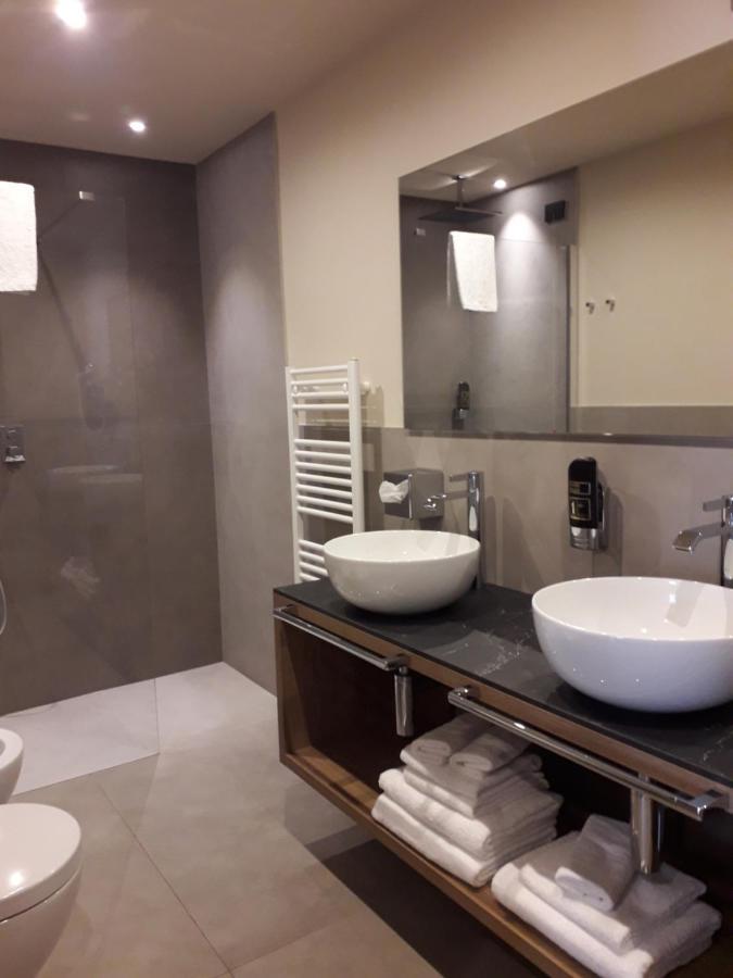 Garni Al Silvestri Vei Hotel Livigno Bagian luar foto