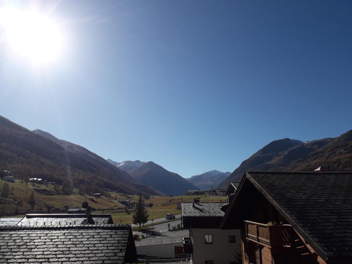 Garni Al Silvestri Vei Hotel Livigno Bagian luar foto