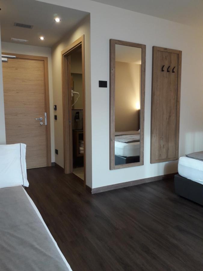 Garni Al Silvestri Vei Hotel Livigno Bagian luar foto